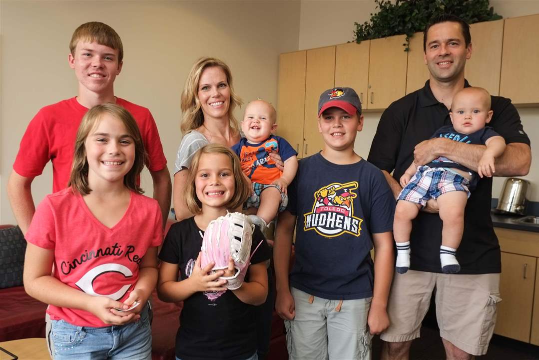 SOC-societyhensXX-Warnimont