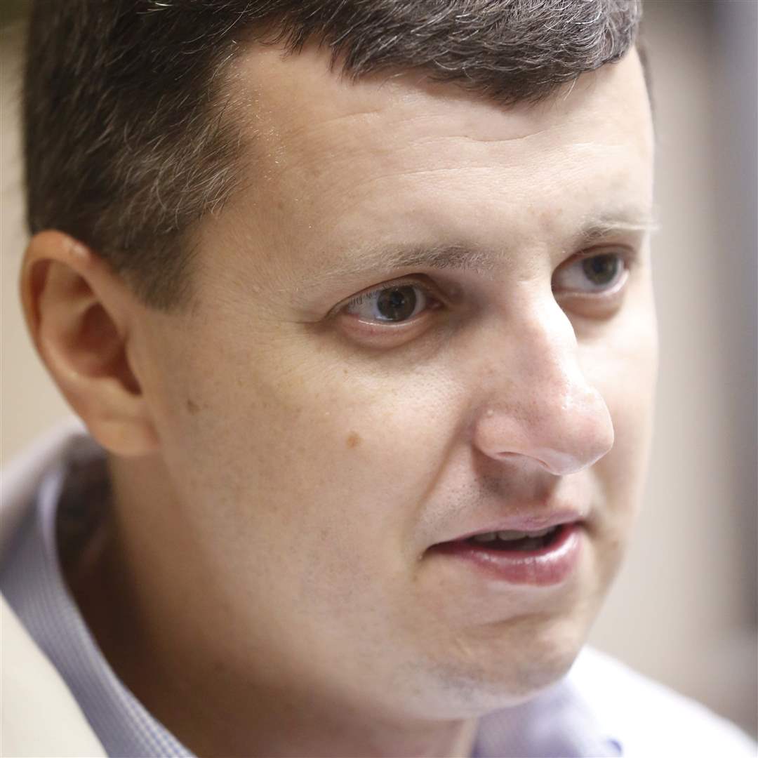 FEA-DUMDUMS-Evan-Brock