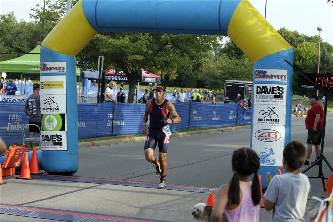 Sylvania Triathlon/Duathlon The Blade