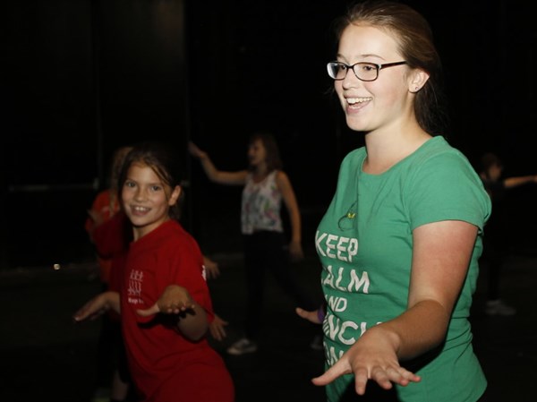 Theater Camps Teach Kids To Act Dance And Sing The Blade