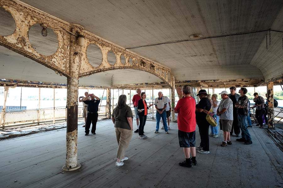 CTY-BOBLO14p-Liz-McEnaney