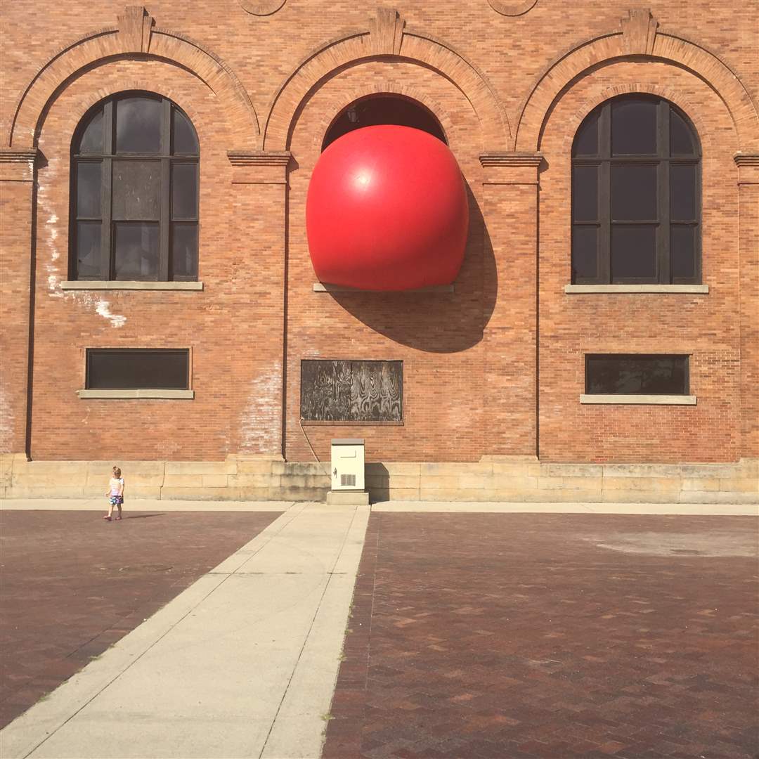 The-RedBall-is-fully-inflated