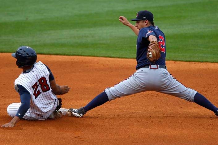 SPT-hens18p-machado-vs-castro