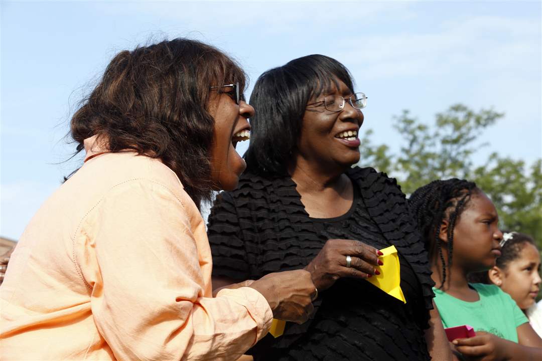 d2f0312c-32d1-43c9-9c64-49e0b8474dd2