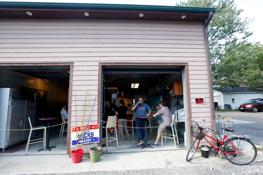 FEA-BEERWORKS27P-outside