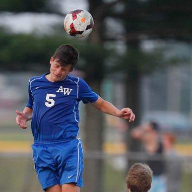 SPT-NLLsoccer02p-Ramirez-header-vs-miller