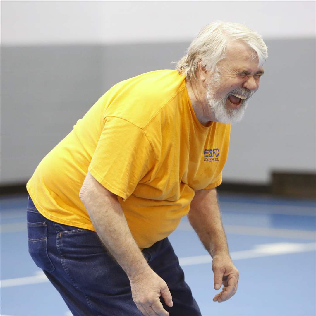 ROV-seniorvolleyballLarry-Hickman-67-from-Dunb