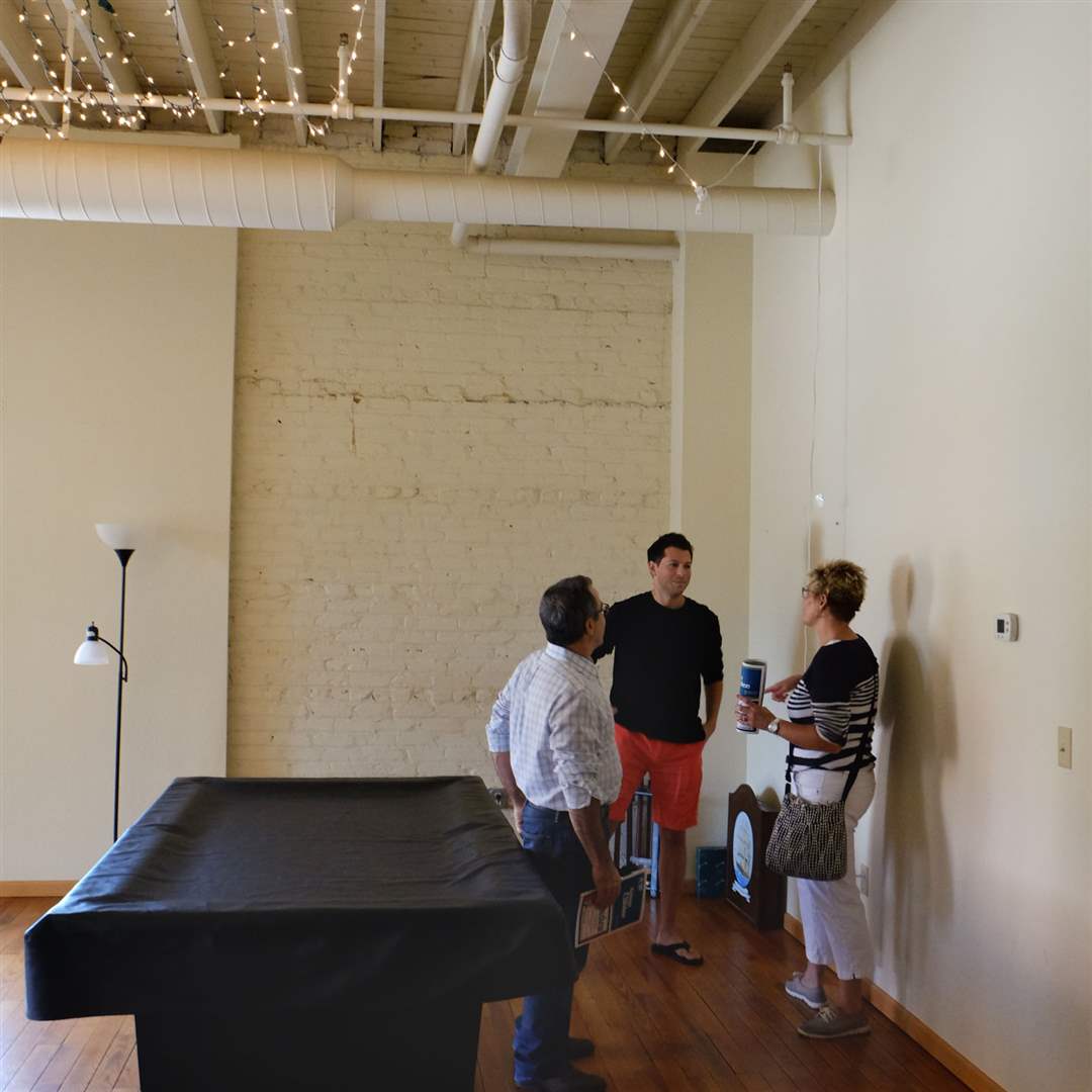 5e3793f7-002f-4dce-9478-4ac5aa3bdaaa