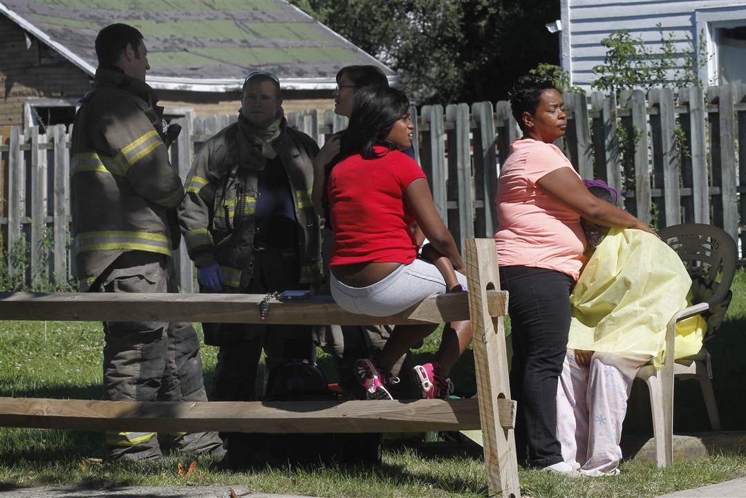 CTY-telephonepole21p-1