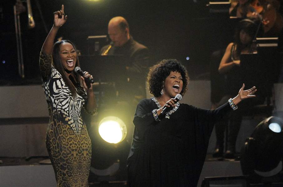 We-Will-Always-Love-You-A-Grammy-Salute-to-Whitney-Houston-1