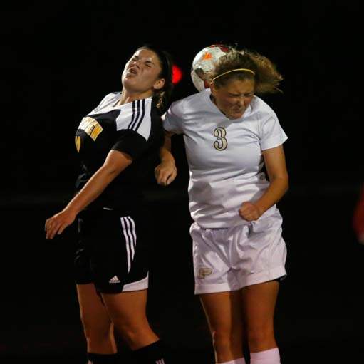 SPT-NLLsoccer15p-johns-vs-young