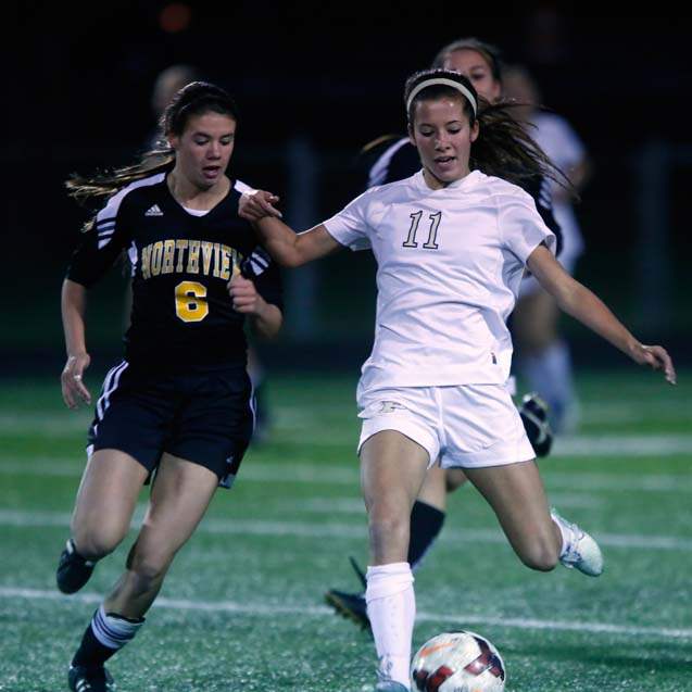 SPT-NLLsoccer15p-lutz-vs-fowler