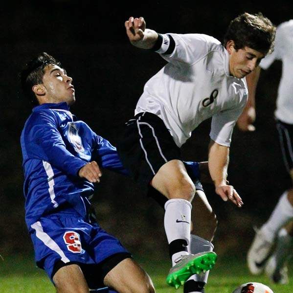 SPT-BoysSoccer28p-perrsyburg-nitschke-vs-sfs-angel