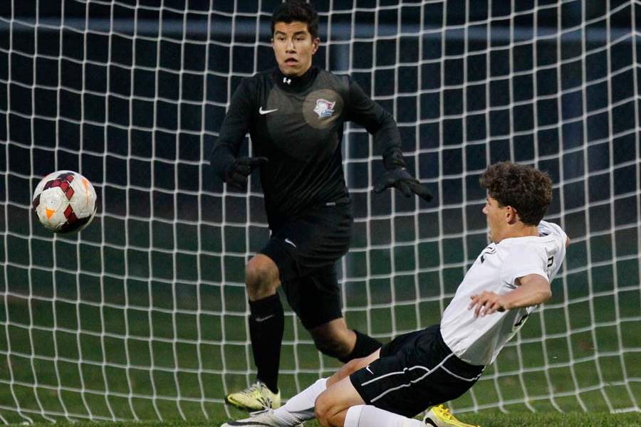 SPT-BoysSoccer28p-pbrg-rohrs-vs-sfs-champion