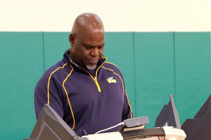 CTY-toledovotes03p-bell-votes