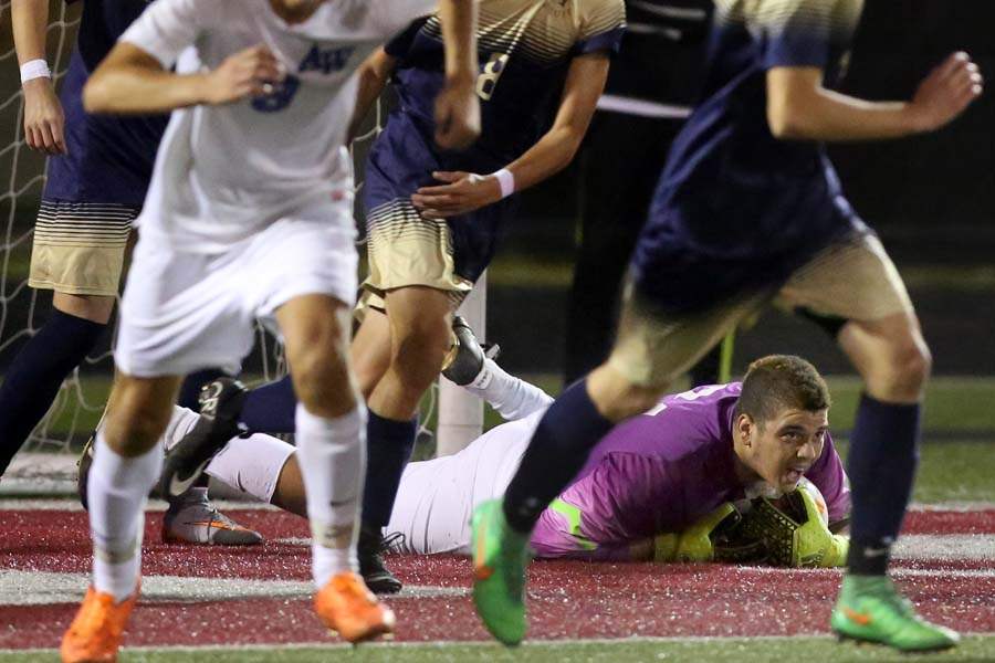 AWSJohnsccr04-aw-Vaughn-save