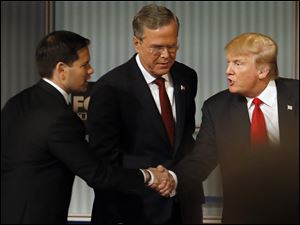 Analysis: No breakouts in GOP debate
