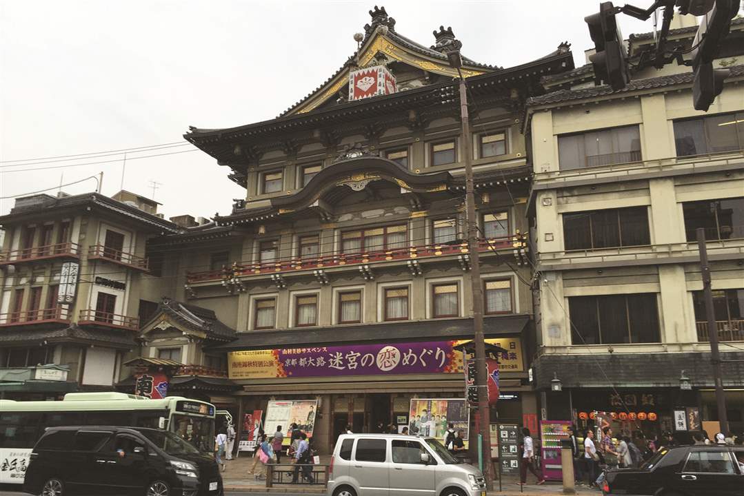 japan-Kabuki-Minamiza-Theatre