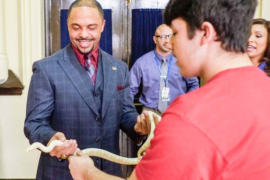 CTY-students17p-Romules-Durant