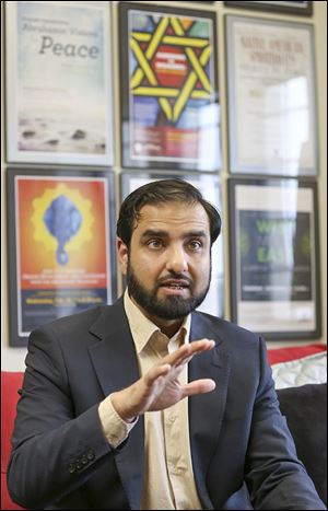 Lecturer likens ISIS to Saddam's revenge