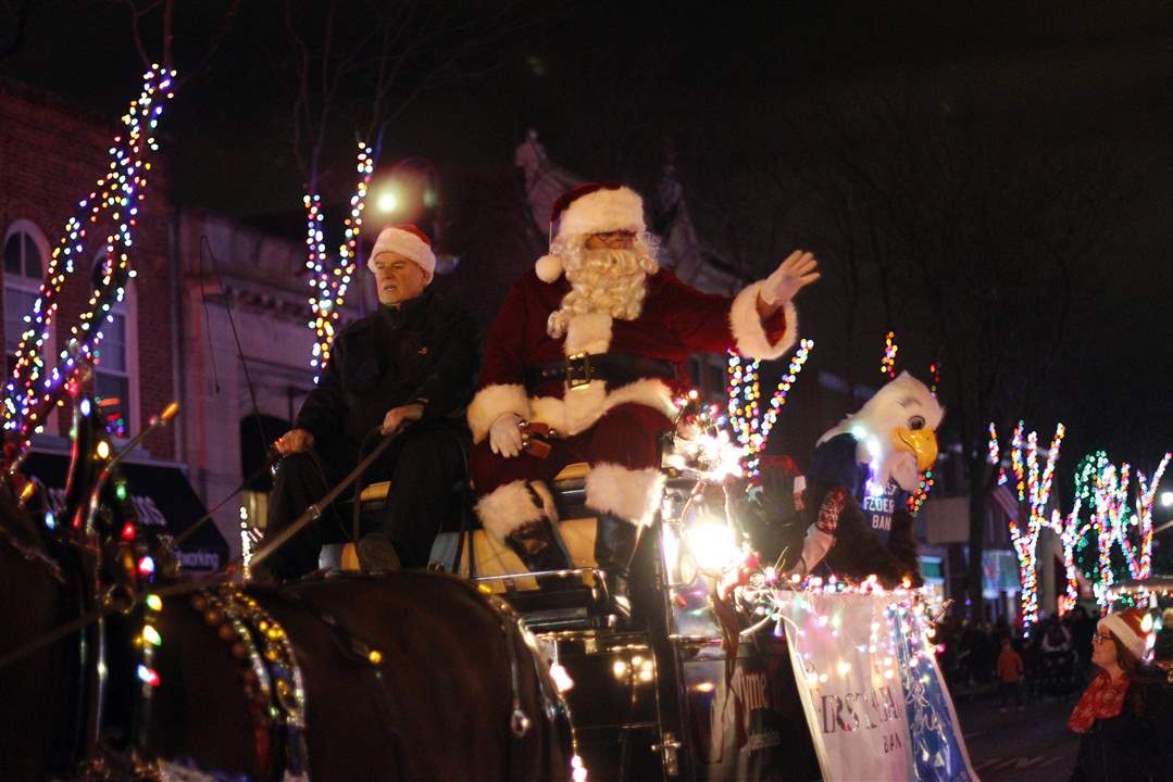 Annual Maumee Holiday Parade The Blade