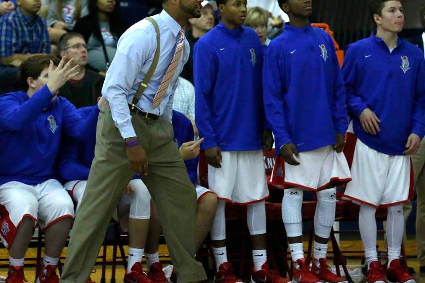 SPT-sfrancisbhoops01-sfs-coach-lewis