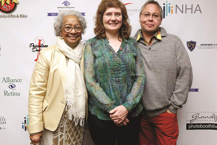 SOC-aidsfashon29p-Fashion