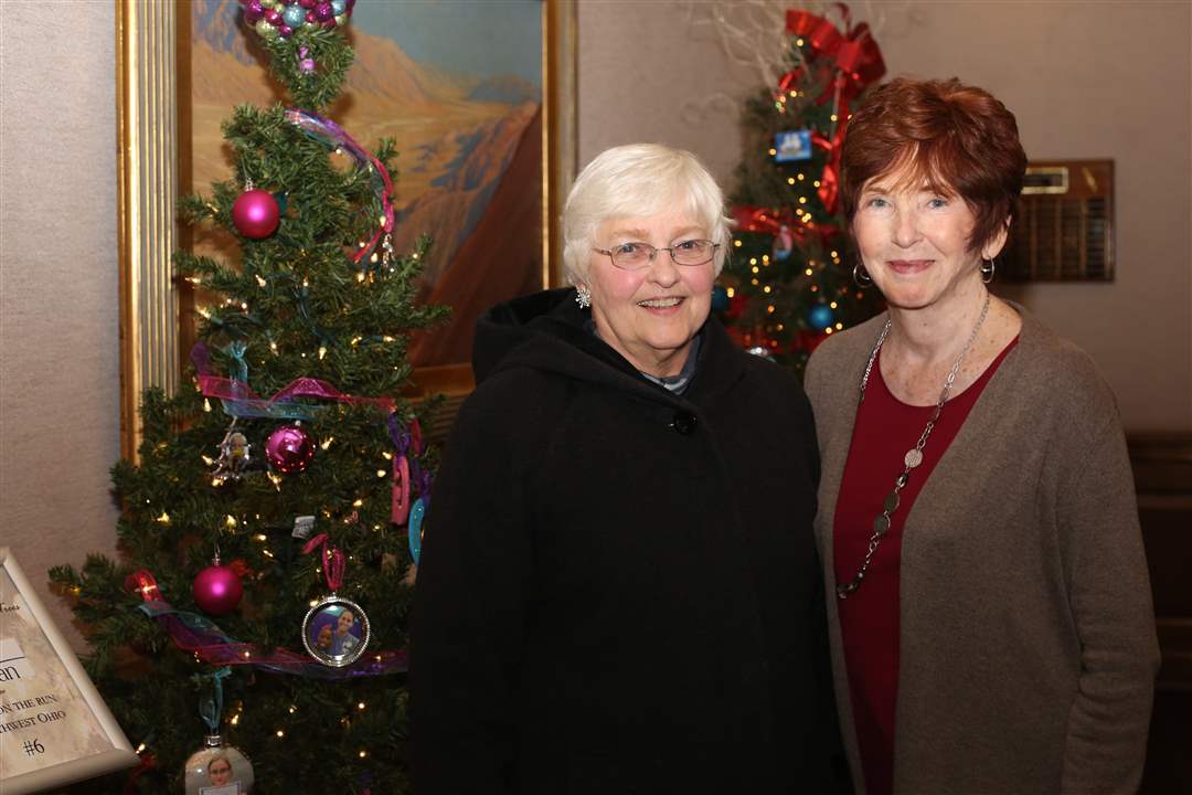 Soc-treeparade08p-Weisenburger-1