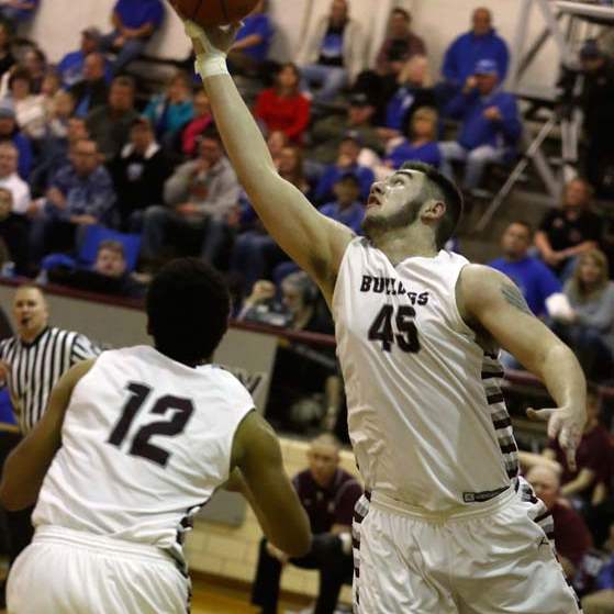 SPT-NBCboysbball16p-Rossford-Hodak-rebound