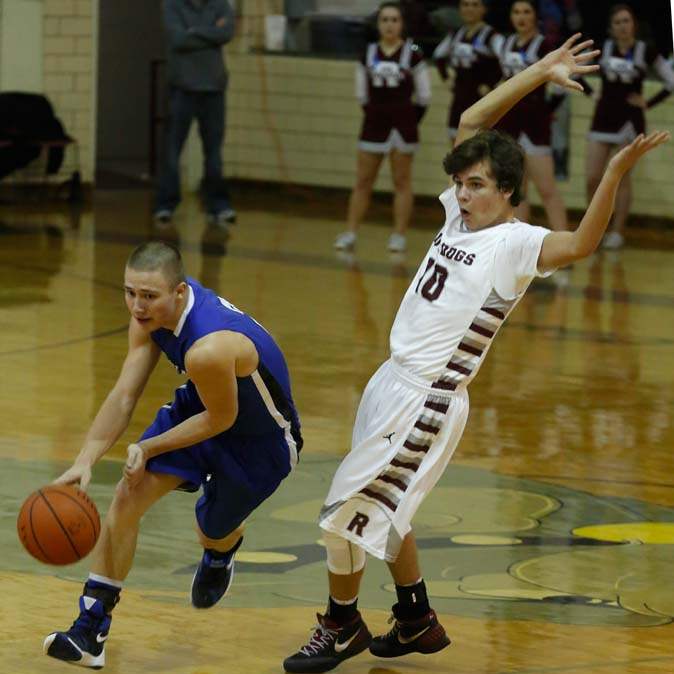 SPT-NBCboysbball16p-elmwood-peter-vs-rossford-bihn