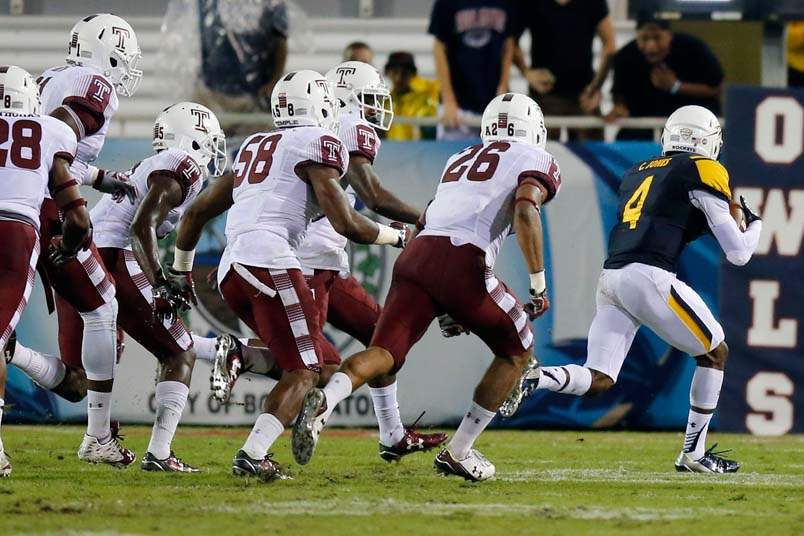 Boca-Raton-Bowl-Football-JONES-2Q-TD