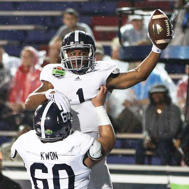 GoDaddy-Bowl-Football-KWON-AND-RAMSBY-TD