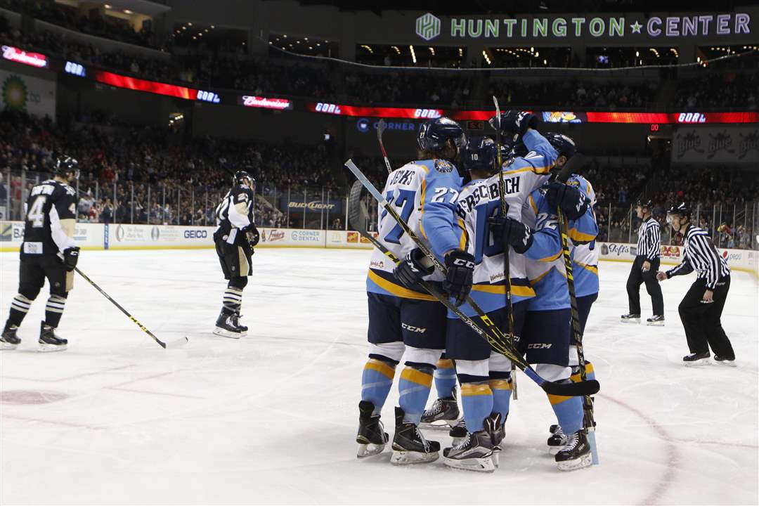 IN PICTURES Walleye 4, Nailers 1 The Blade