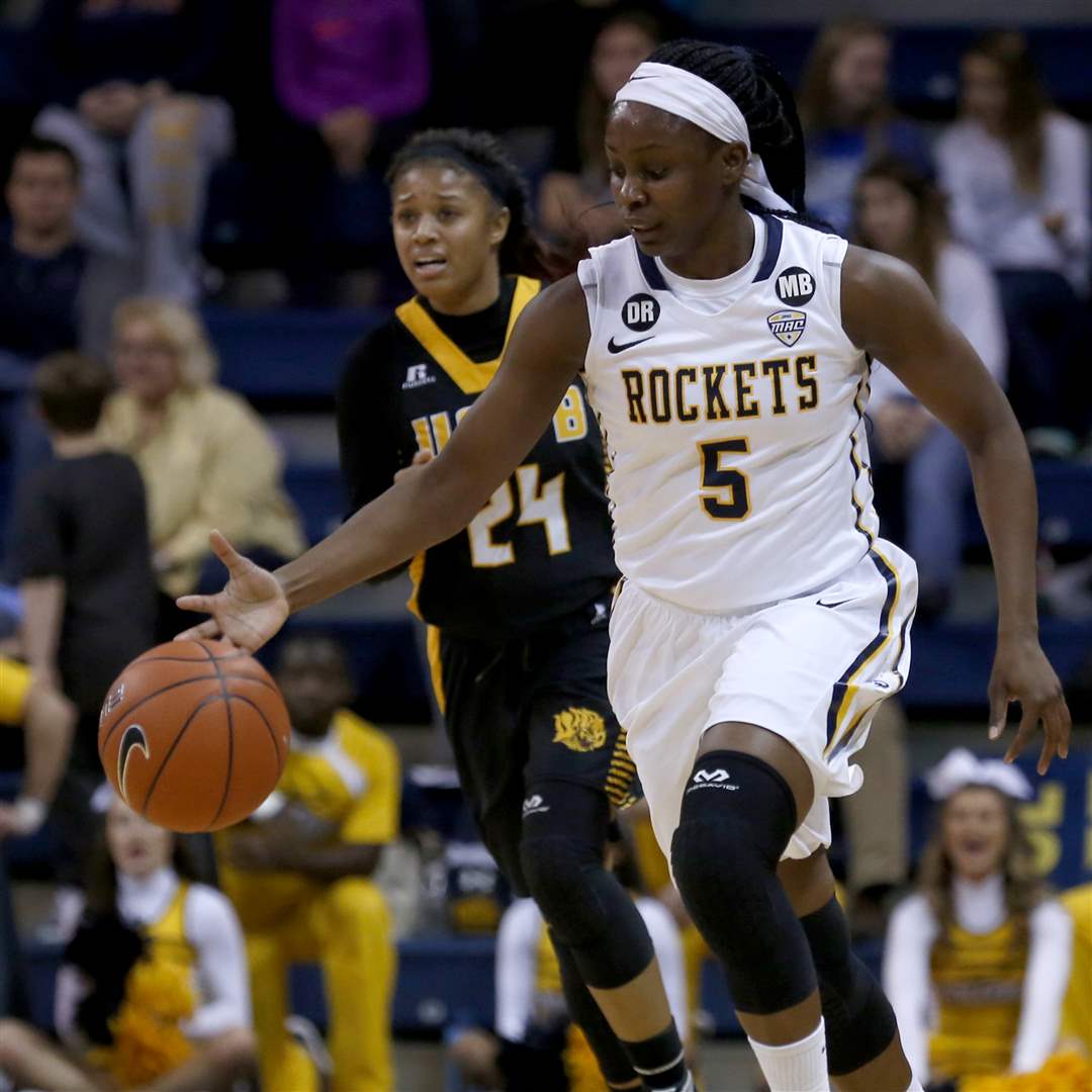 SPT-UTWbball30p-fast-break