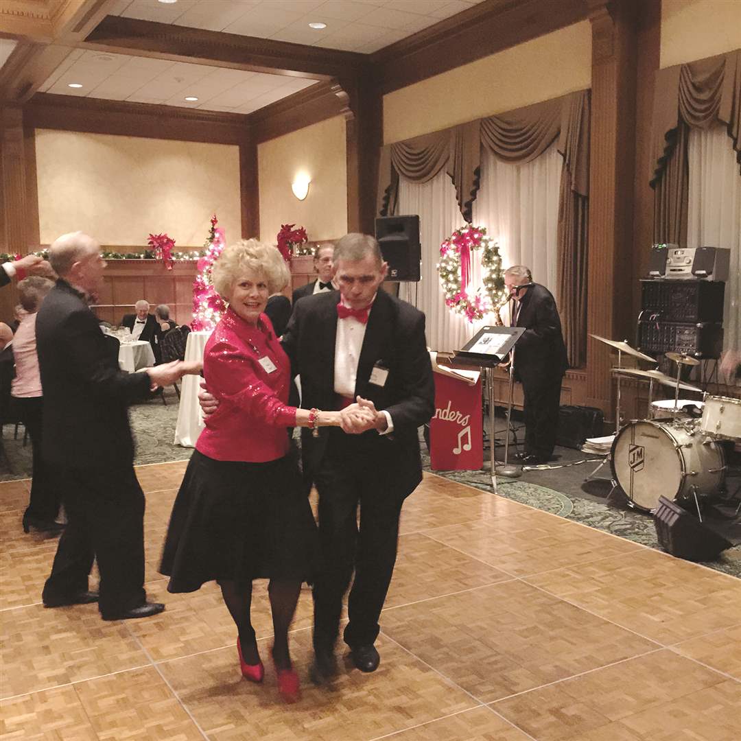 Phil-and-Debra-Buerk-doing-the-swing