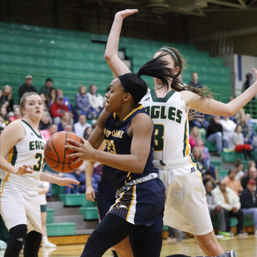 Bre-Hampton-Bey-2-11