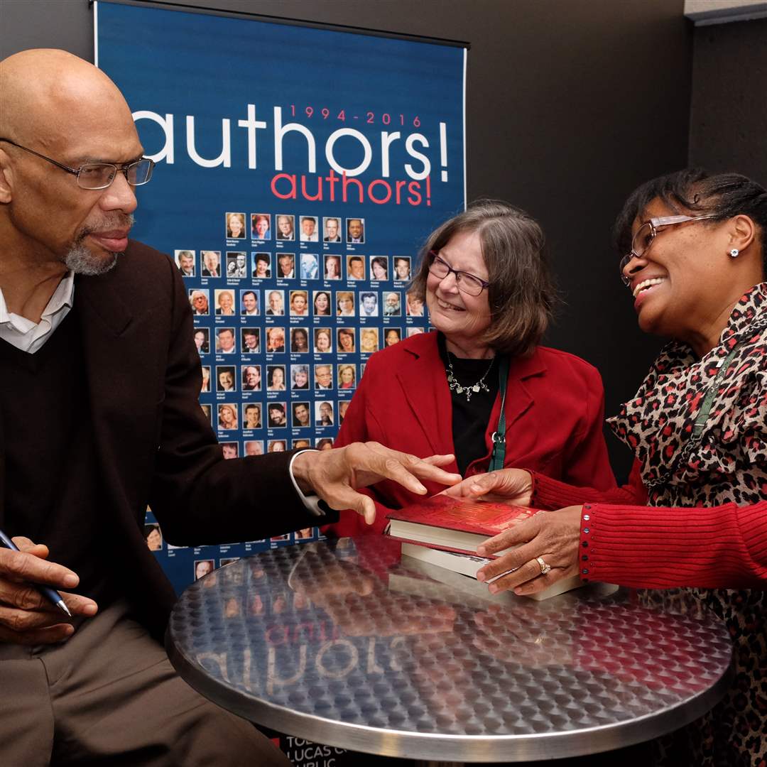 Kareem-Abdul-JabbarBasketball-legend-Kareem-Ab