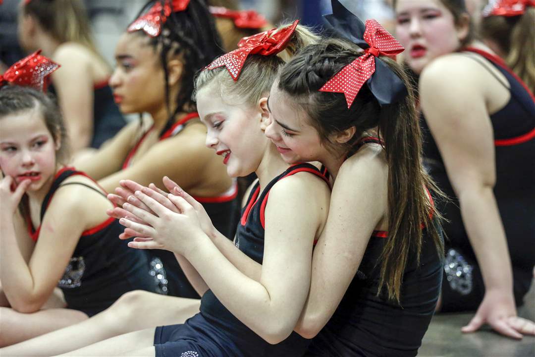 CTY-cheerevent06pMutscheller