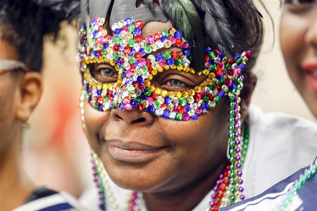 CTY-cheerevent06pWarren