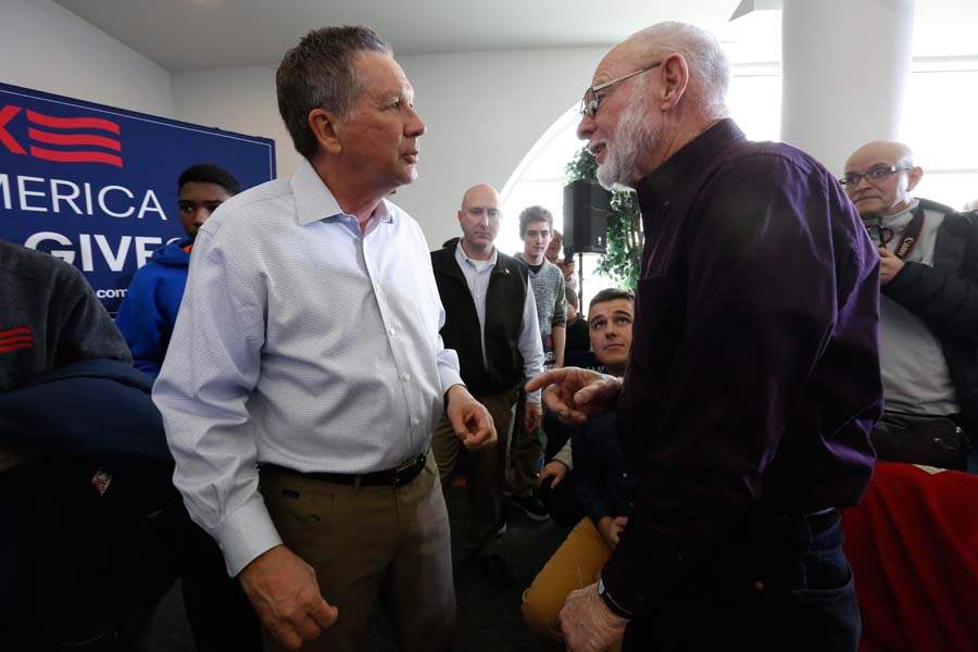 CTY-kasichmonroe07p-kasich-and-dale-montri