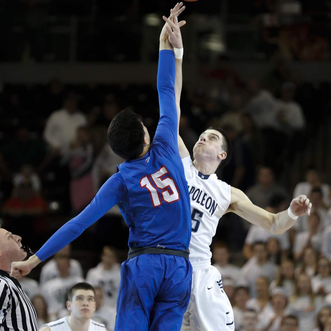 IN PICTURES: Napoleon knocked out - The Blade