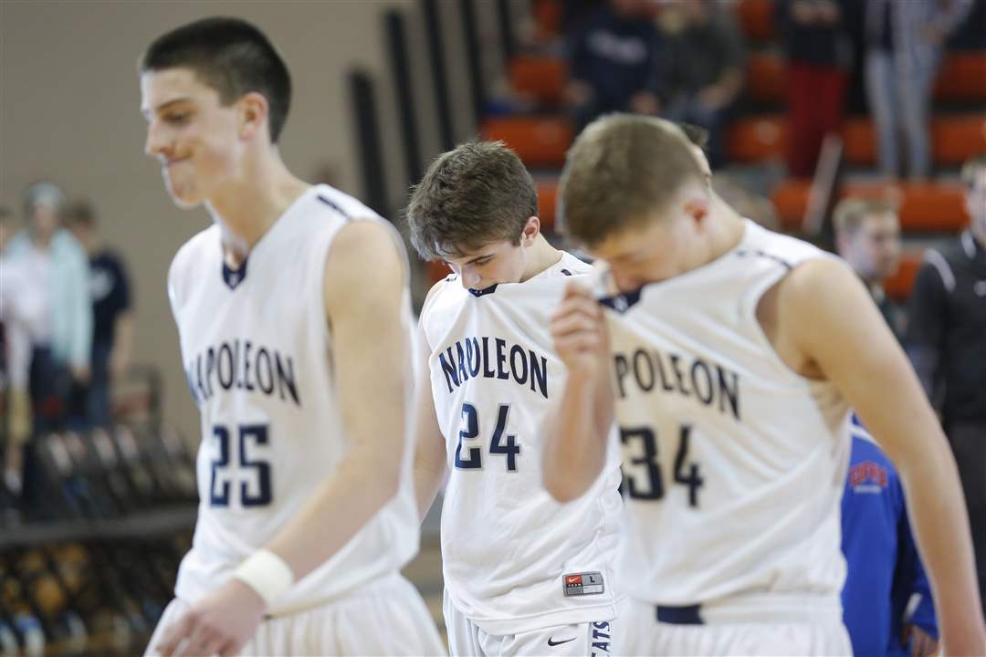 IN PICTURES: Napoleon knocked out - The Blade