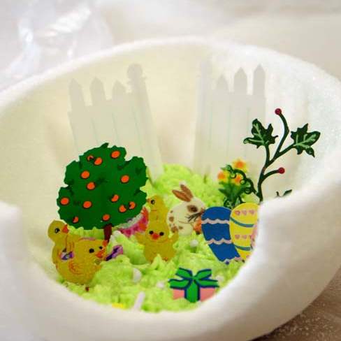 SOC-egg20p-eggdiorama