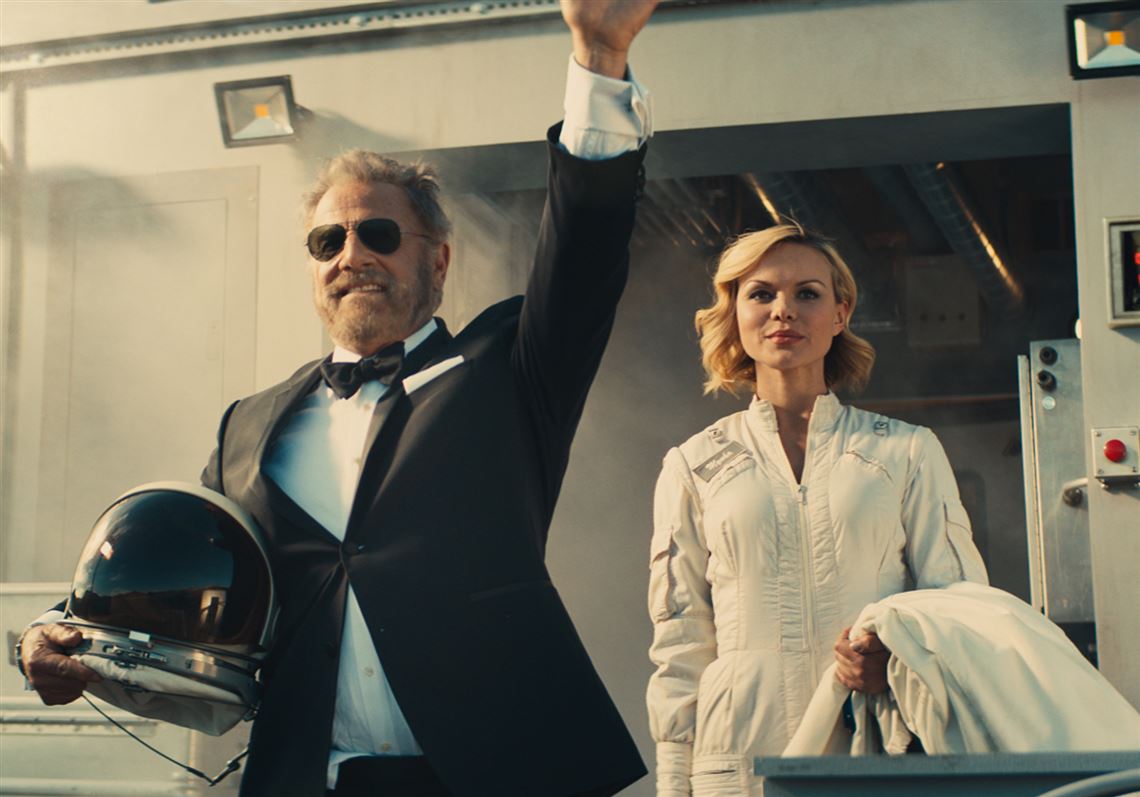 Волны хендерсона сингапур. Most interesting. Металлические яйца. Most interesting. Тауэрский мост в лондоне.