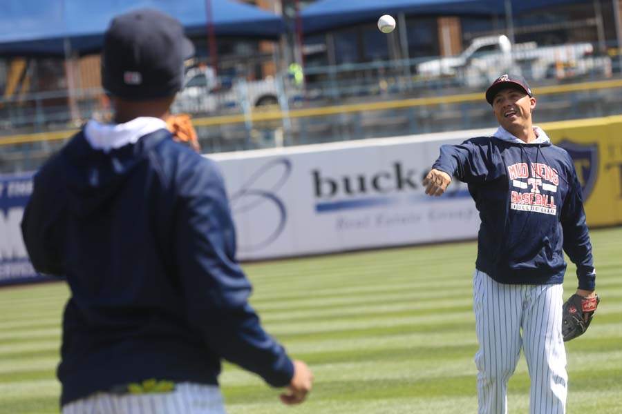 HensPhotos6p-corey-jones