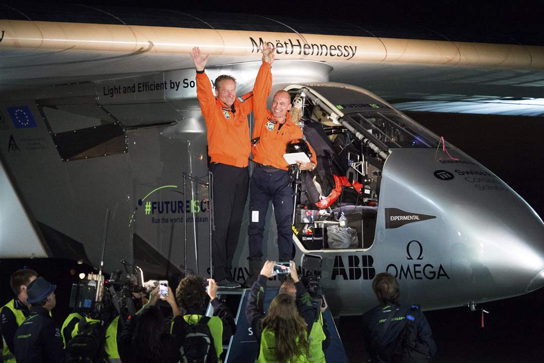 solar-plane-76