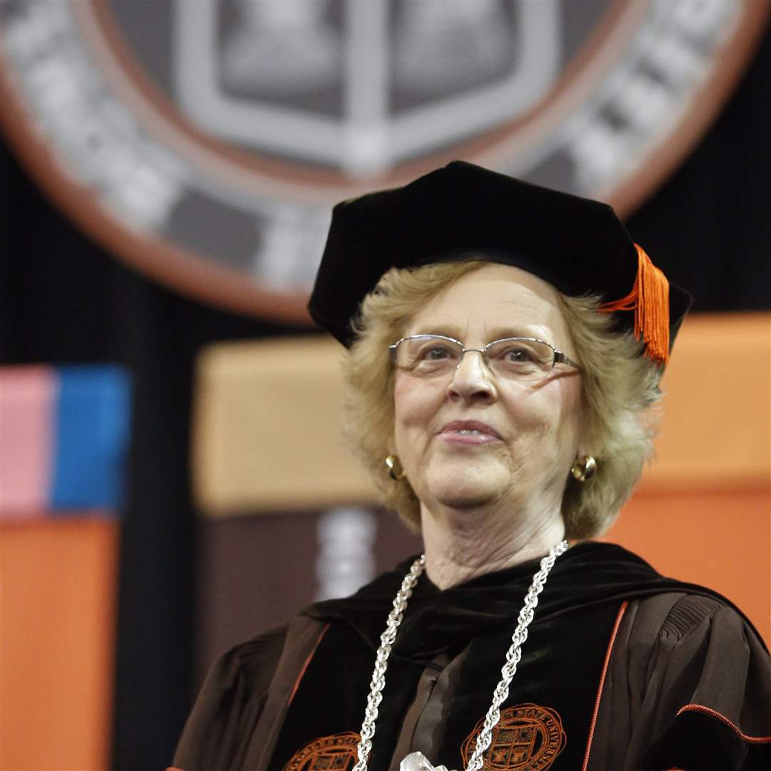 Mary-Ellen-Mazey-5-7