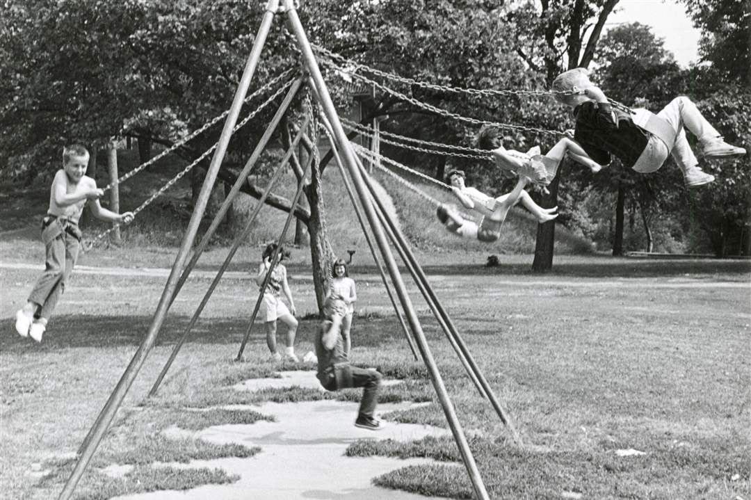 VLT-Highland-Park-Poolswing