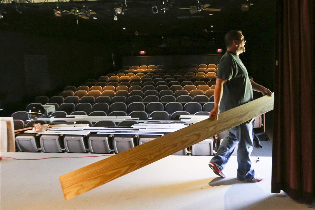 villageset29Chris-Jagodzinski-work