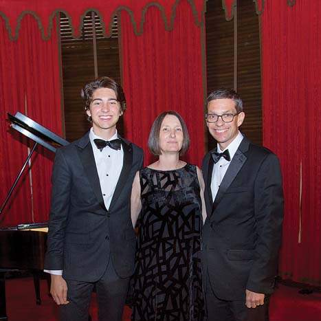 OPERA-OPChairGroup-jpg